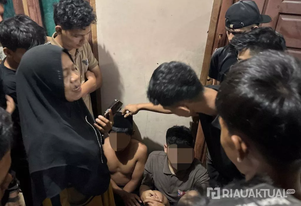 Diduga Lakukan Perbuatan Asusila, Dua Pria di Pekanbaru Diamankan Warga