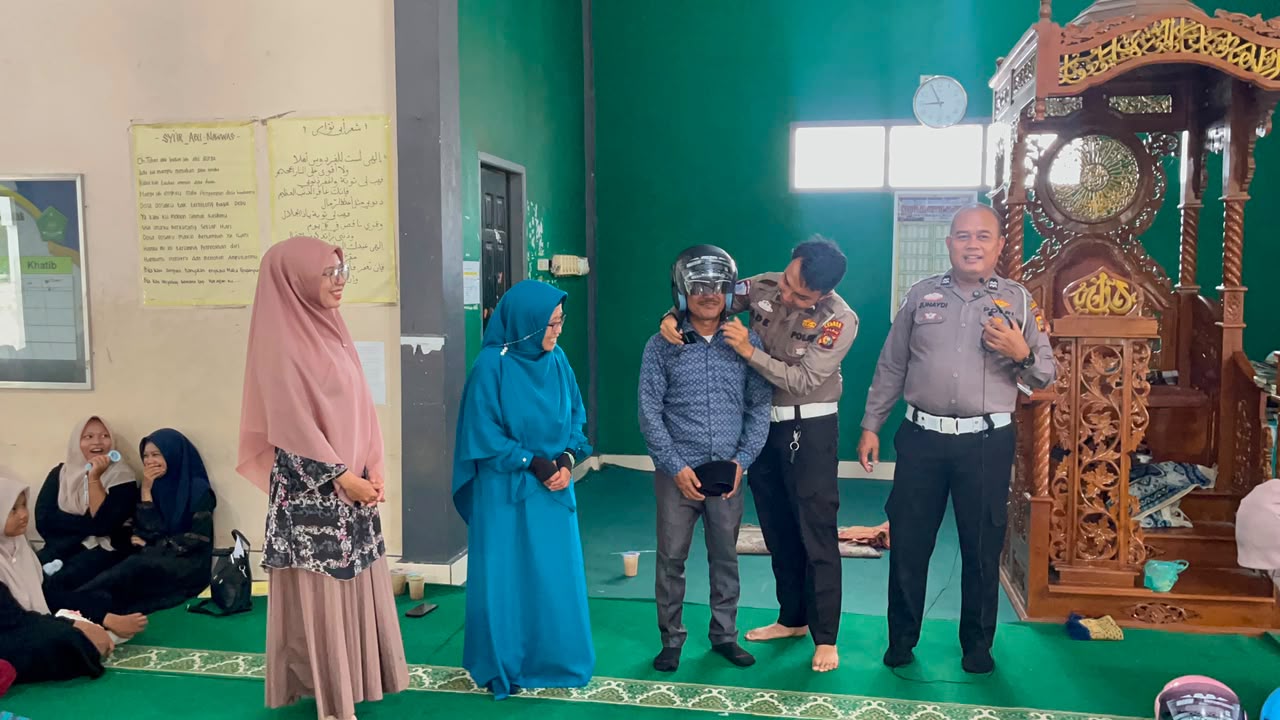 Police Goes To School, Satlantas Polres Kampar Ajari Pelajar Tertib Berlalu Lintas