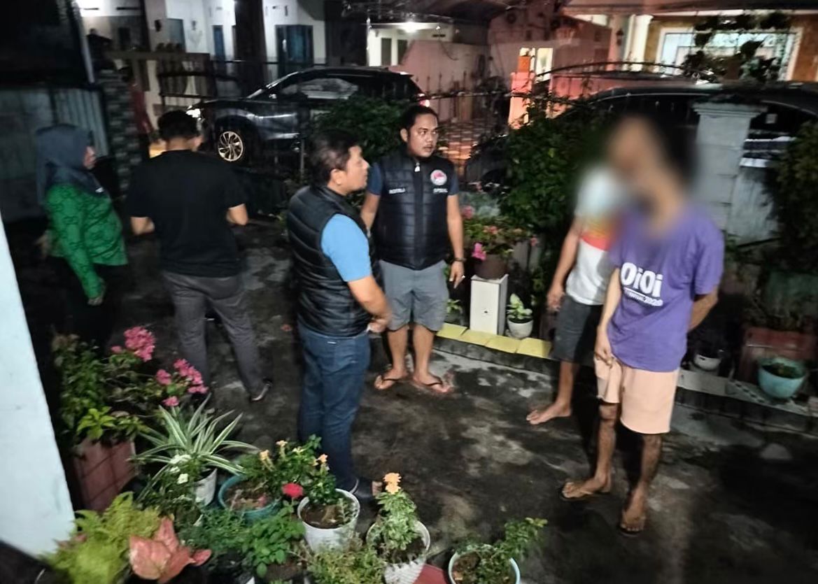 Polisi Gerebek Rumah di Kampar, 15 Paket Sabu dan Ganja Disita