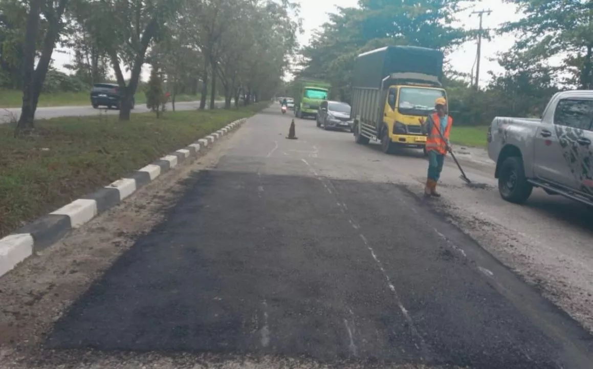 Enam Ruas Jalan di Pekanbaru Mulai Diperbaiki PUPR Riau