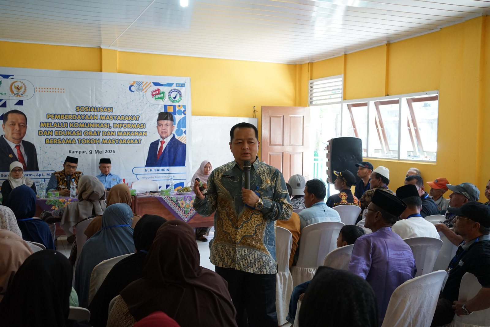 Komisi IX DPR RI Gandeng BBPOM Pekanbaru Edukasi Warga Kampar Utara