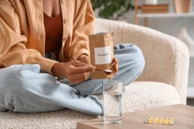 Kolagen untuk Atasi Penuaan, Lebih Efektif Diminum atau Buat Skincare?