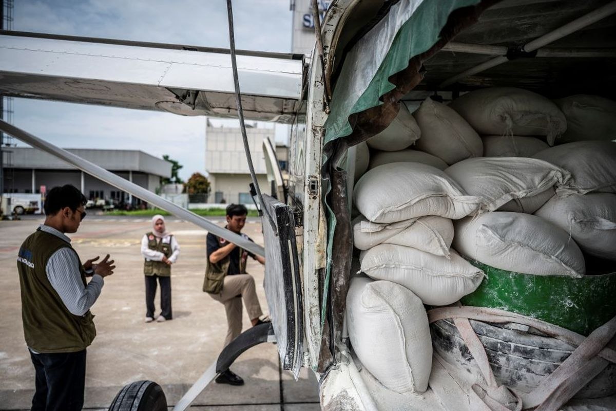 OMC Dimasifkan, Sebanyak 26 Ribu Kilogram Garam Sudah Disemai di Langit Riau